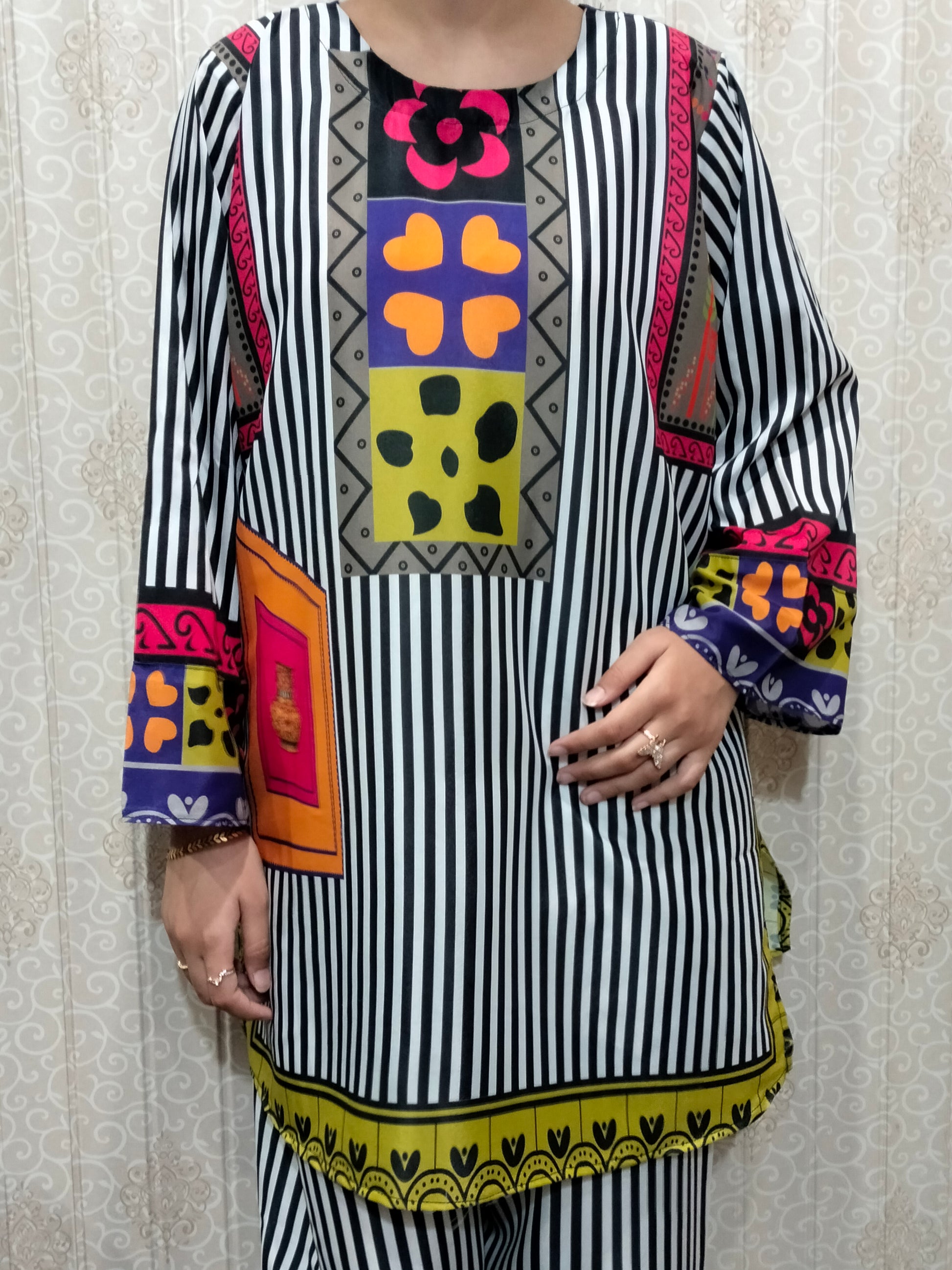 Bella - Printed Shirt & Trouser